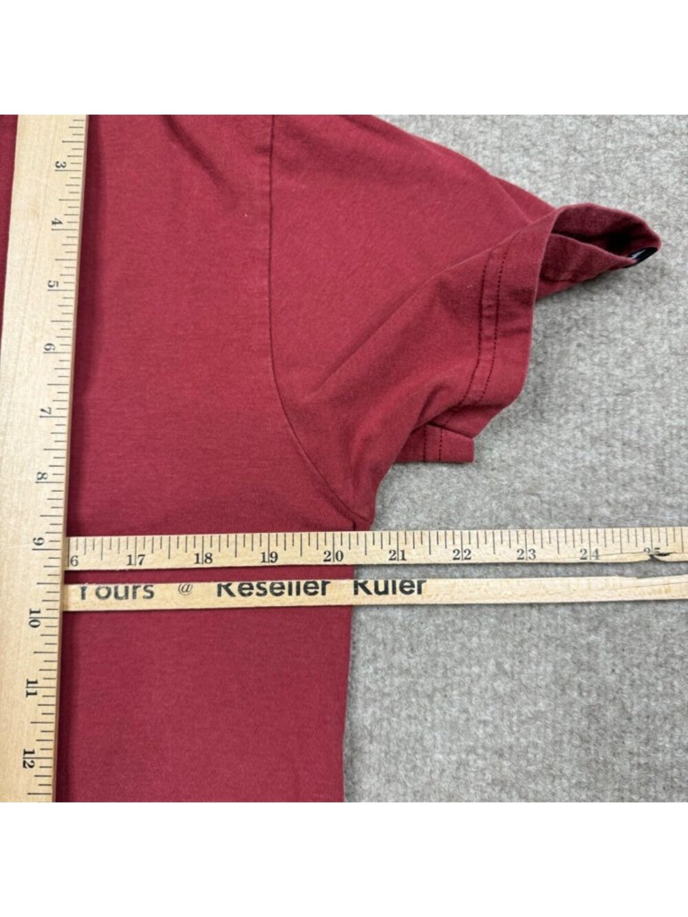 Quiksilver Graphic T Shirt Size M Red Short Sleeve Crew Neck Surfing Surfer Tee - Picture 4 of 5